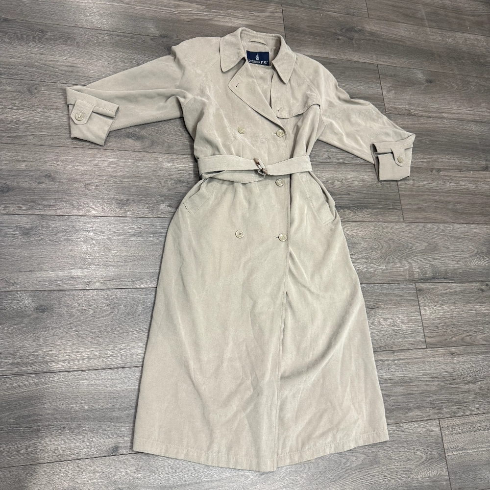 London Fog Women's Beige Trench Coat - Size 4 - Picture 2 of 7